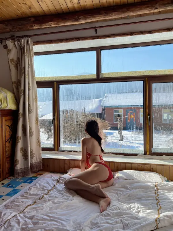 0052 就是阿朱啊性感唯美写真《红肚兜》视图 13